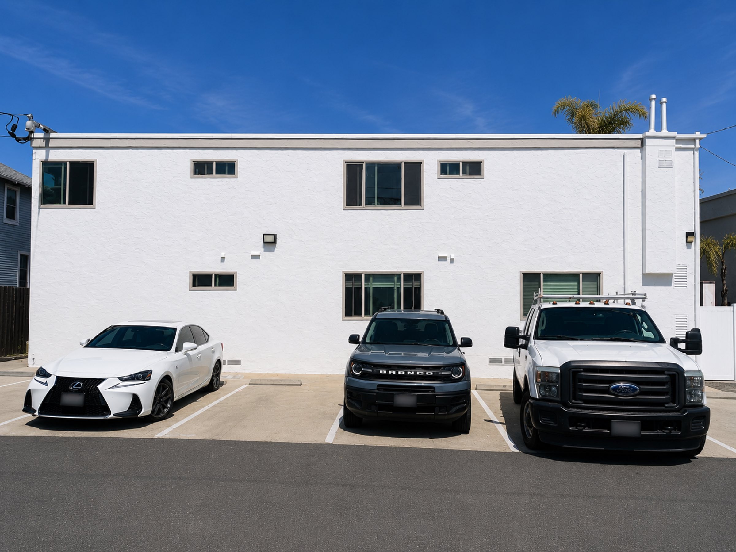 Multi-unit apartment building exterior San Diego