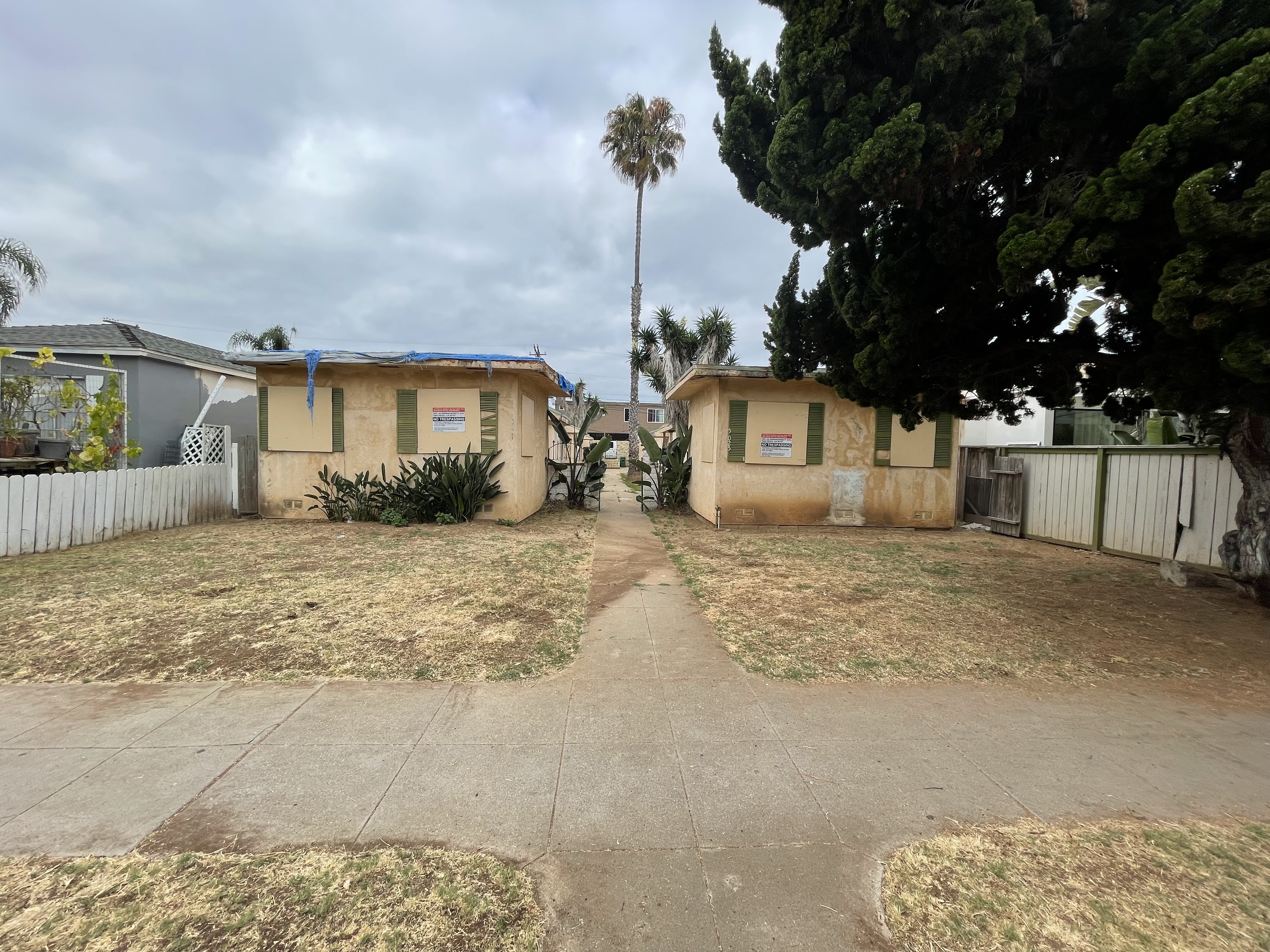 Narragansett 6-unit remodel before San Diego